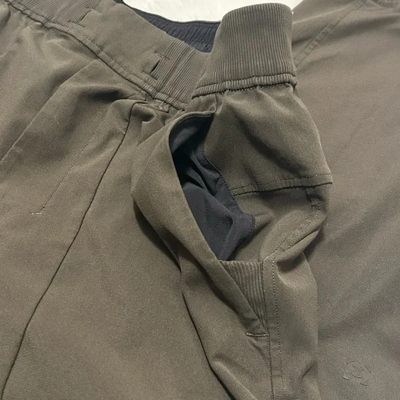 lululemon athletica olive Green Joggers sz:small - Picture 5 of 10